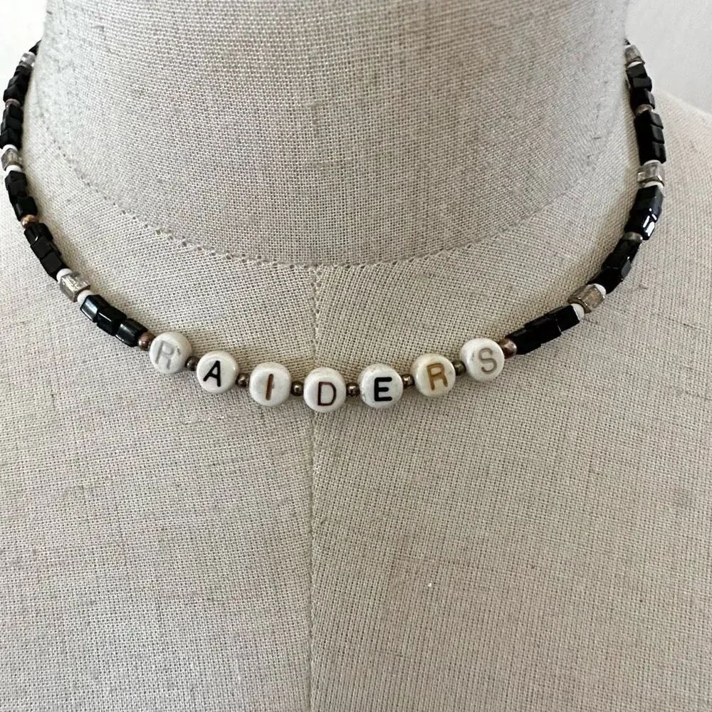 Raiders black beaded necklace